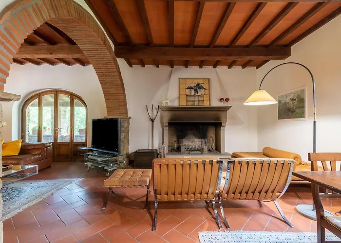 酒店 Casa Padronale Il Casotto 丘西-德拉弗娜